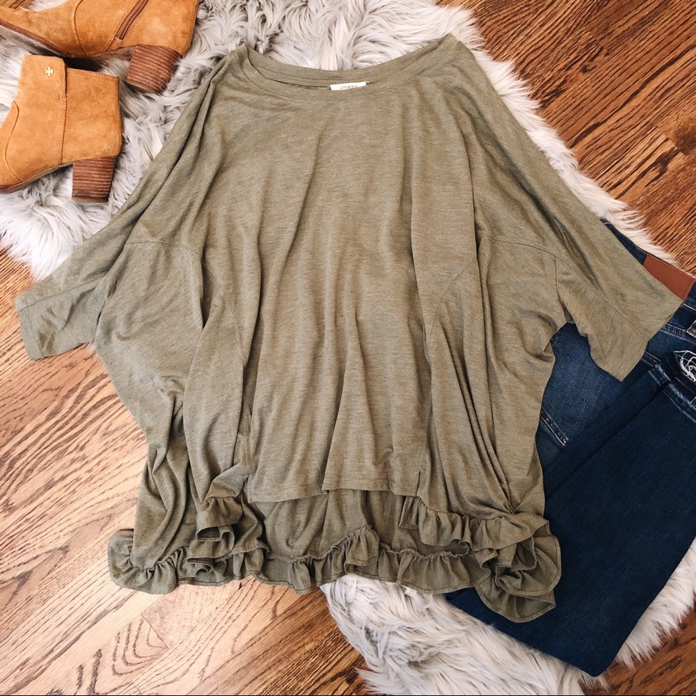 Olive Ruffle Hem High slow Top